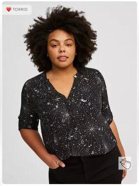 Torrid Black Star Cluster Harper 3/4 Sleeve Blouse